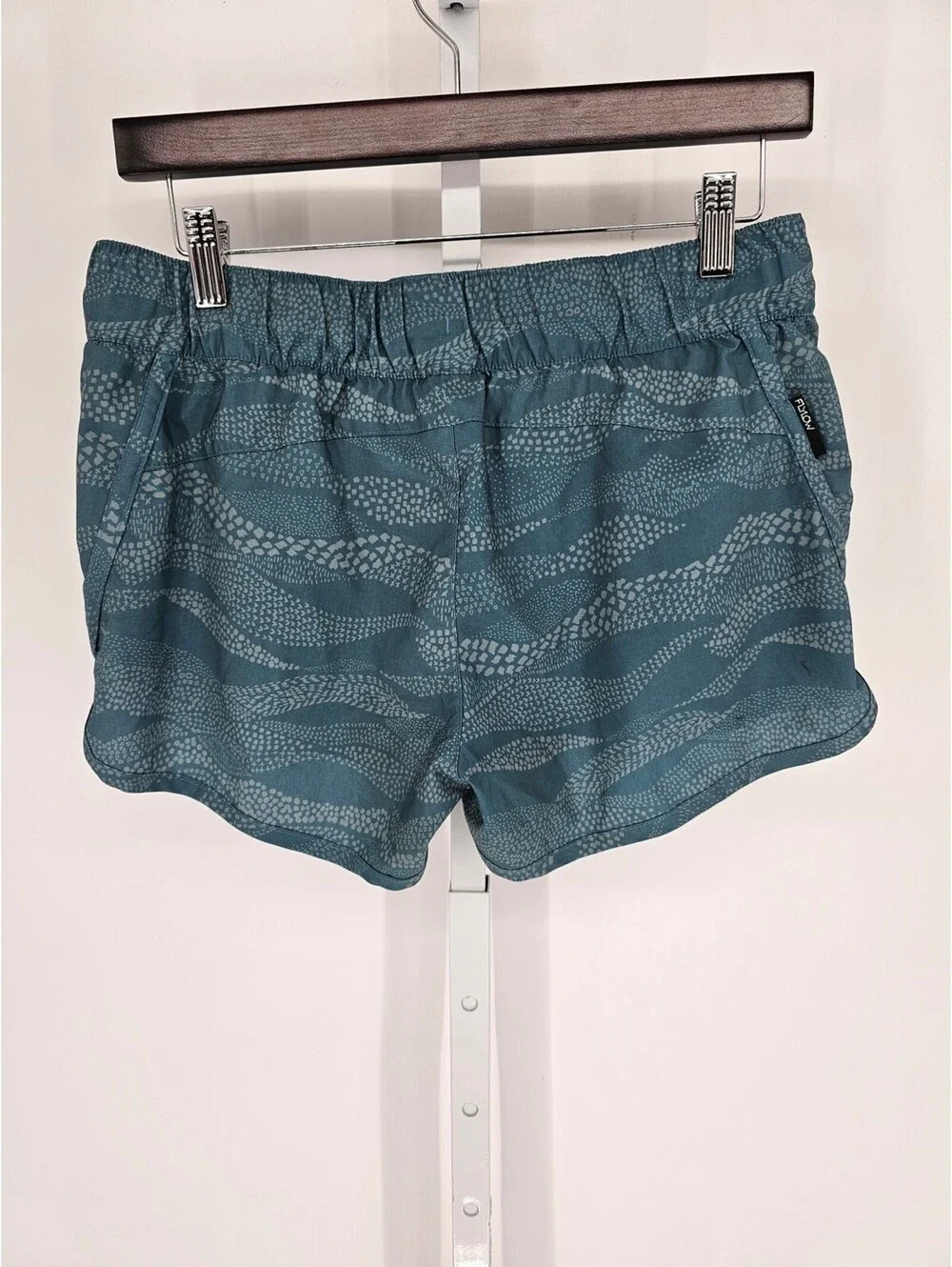 Flylow Athletics Womens Sz XS Running Shorts Slate Blue Print Athletic